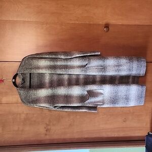 Simply Vera Vera Wang duster, grey long sleeve with pockets